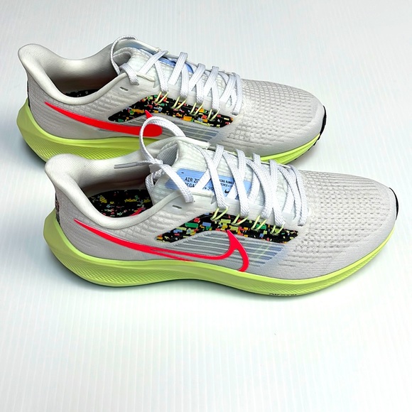 Nike Shoes - Nike Pegasus 39 LE Women’s size 8.5 NWB